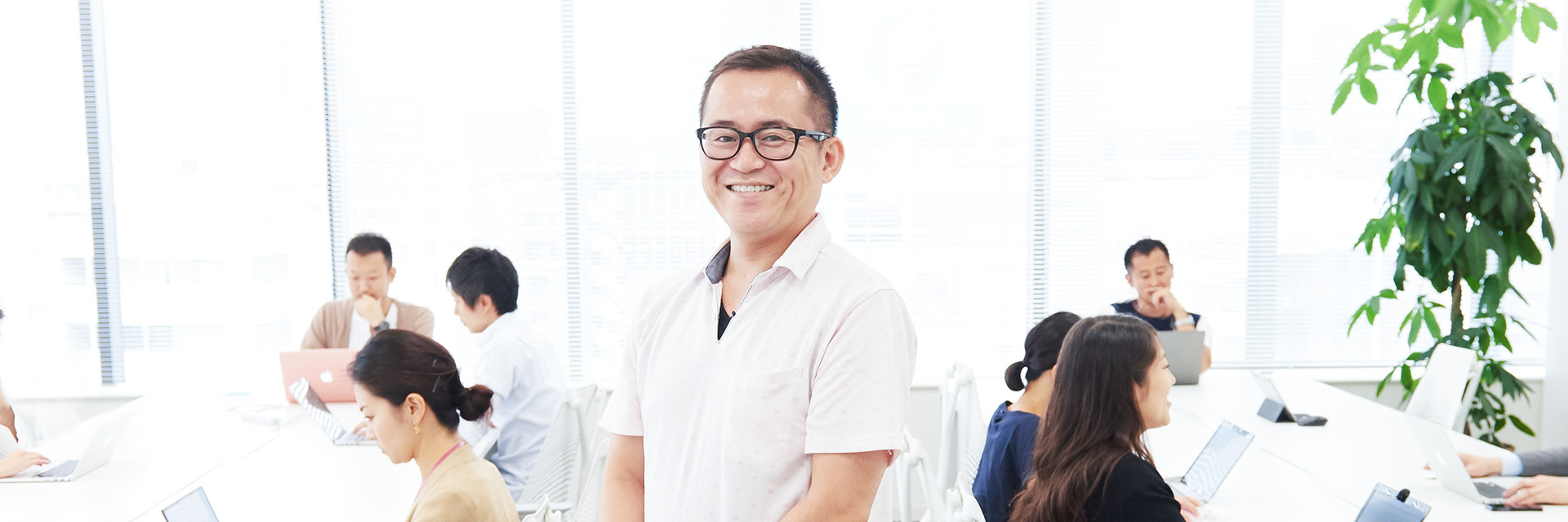 ITグループ　マネージャー　安宅 春樹